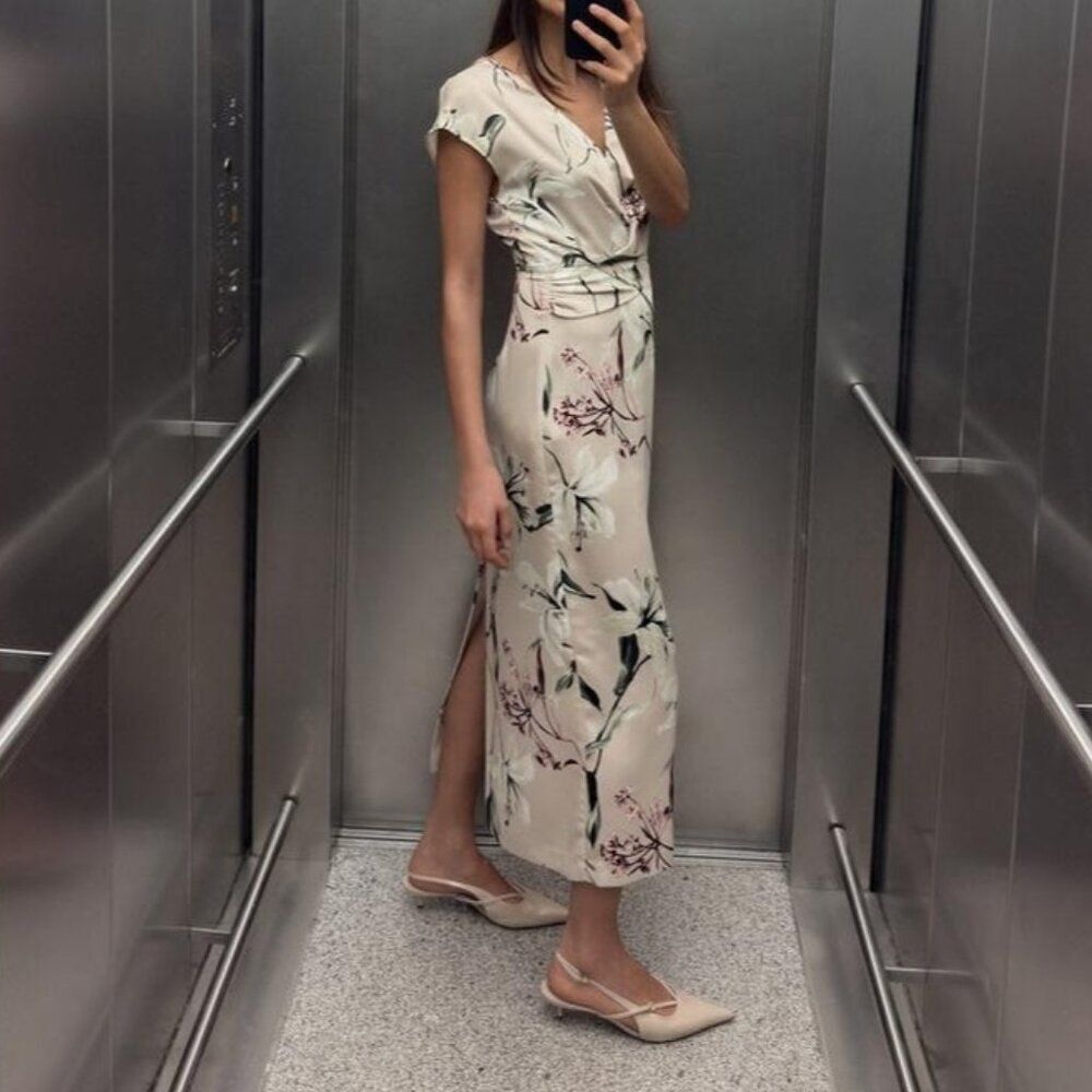 Zara Womens Floral Print Satin Midi Dress Size L Short Sleeve Slit 2497/145 NWT